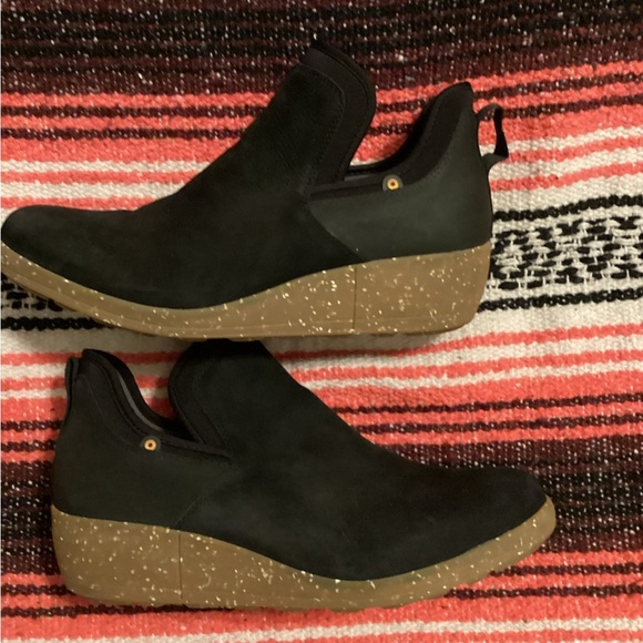 BOGS Women's Vista Wedge Open Bootie Snow Boot-SZ 11 - Picture 2 of 5